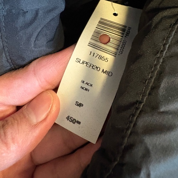 NWT aritzia super 2o mid puff - Picture 2 of 3